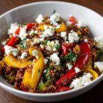 Bol de Quinoa aux Poivrons, Fromage de Chèvre et Citron