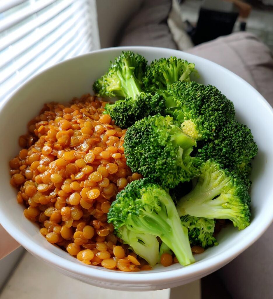 bowl de lentilles corail brocoli vapeur